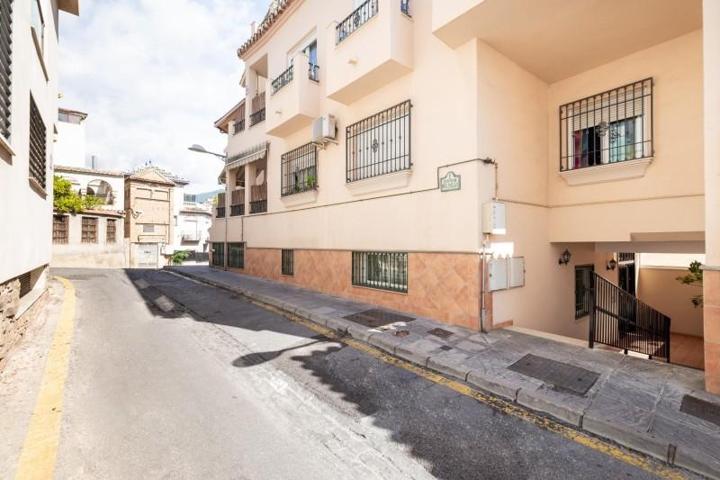 Apartamento en venta en Monachil, Zona metropolitana photo 0