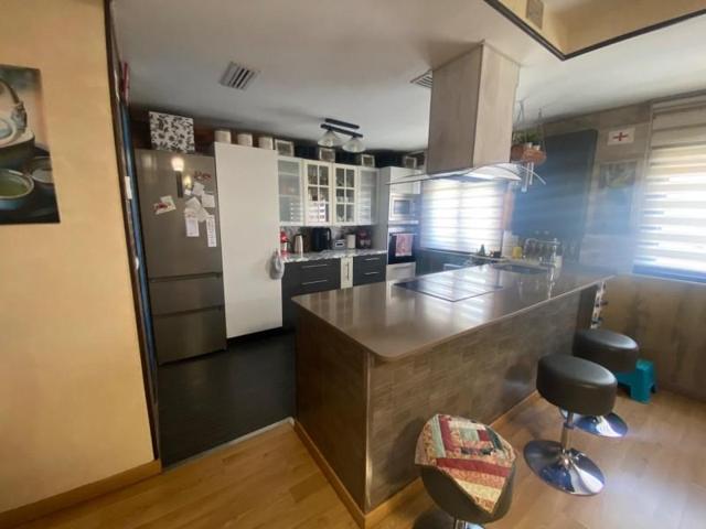 Piso en venta en Huesca, Huesca photo 0
