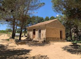 Casa con terreno en venta en Almansa photo 0