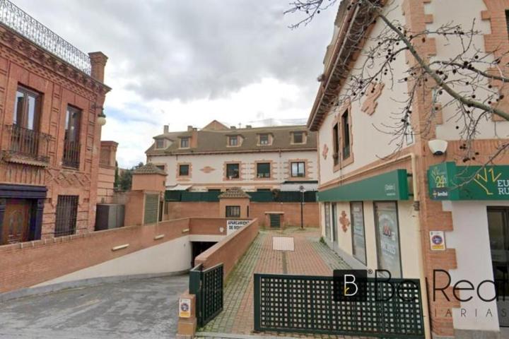 Local comercial en venta en Griñón, Calle Mayor, 28971 photo 0
