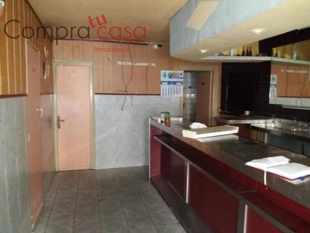 Local comercial en venta en Segovia, San jose photo 0