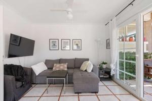 Apartamento en venta en Torrevieja, Torrevieja photo 0