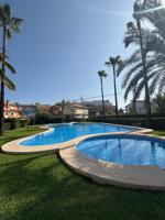 Adosada en venta en Denia, Playa de les Marines en Denia photo 0
