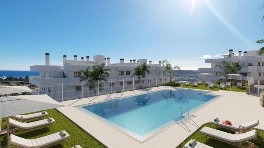 Aticos en venta en Estepona photo 0