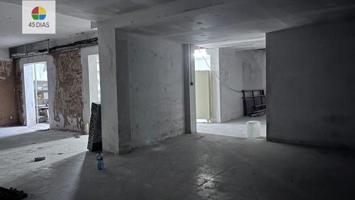 Local comercial en alquiler en Cerdanyola del Vallès, Fontetes photo 0