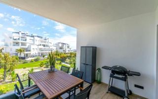 Apartamento en venta en Orihuela Costa photo 0