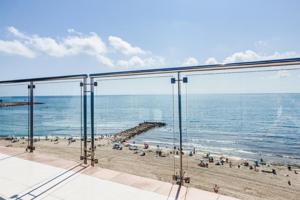 Apartamento en venta en Torrevieja photo 0