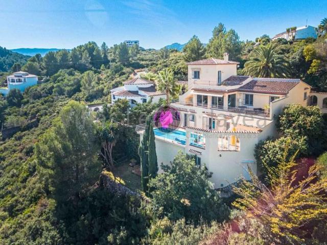 Chalet en venta en Denia, Monte Pego photo 0