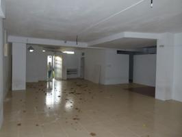 Local comercial en venta en Palencia, Ave maria photo 0