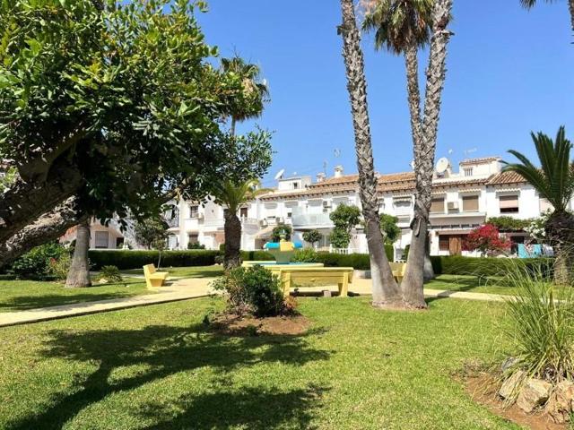 Bungalow en venta en Torrevieja photo 0