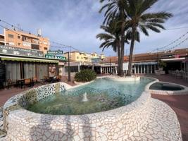 Local comercial en venta en Denia photo 0