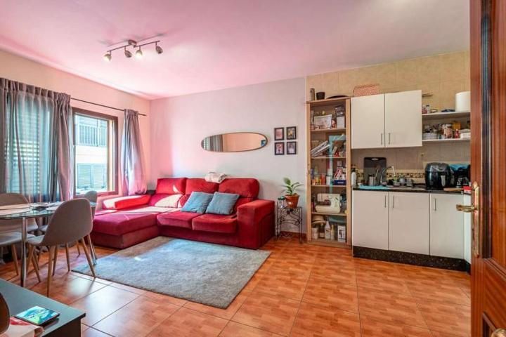 Apartamento en venta en Arrecife, Argana Baja photo 0