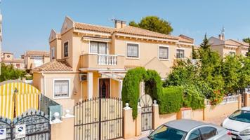 Duplex en venta en Torrevieja photo 0