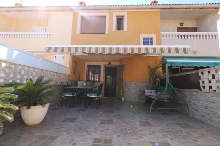 Casas de pueblo en venta en Torrevieja photo 0