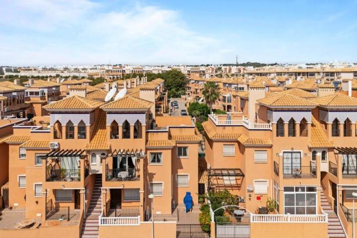 Duplex en venta en Orihuela Costa photo 0