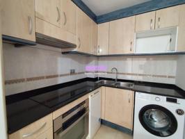 Piso en venta en Badalona, Sistrells photo 0