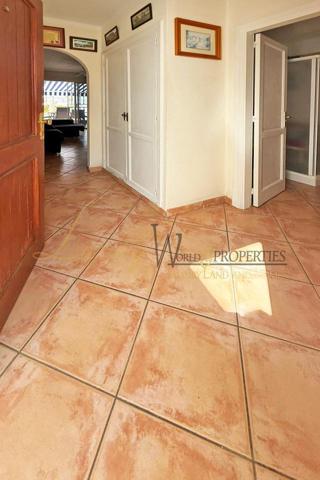 Piso en venta en Adeje, Calle Italia, 38660 photo 0