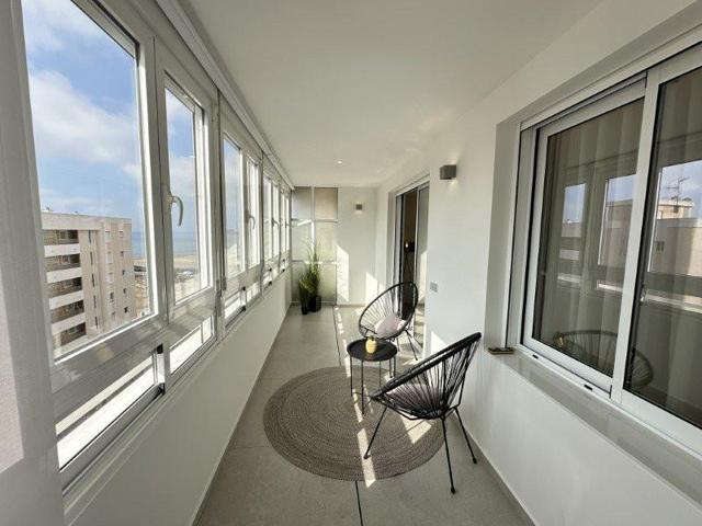 Apartamento en venta en Torrevieja photo 0