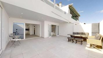 Apartamento en venta en Puerto del Carmen, Puerto del Carmen photo 0