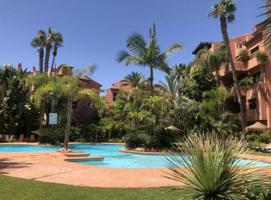 Planta baja en venta en Marbella, Marbella Este - El Rosario photo 0