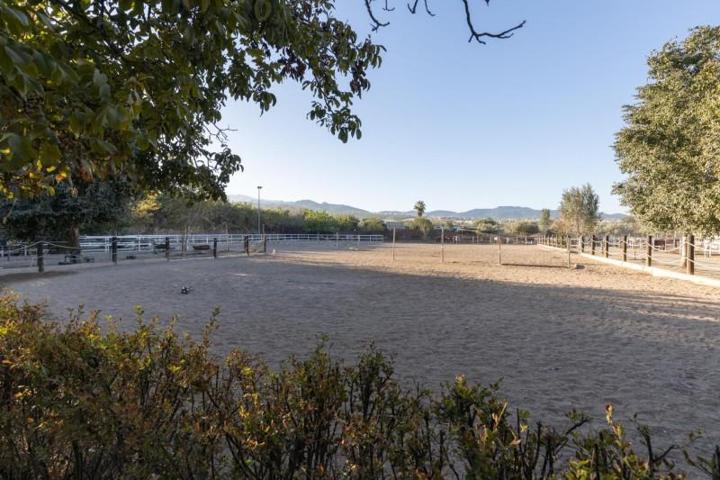 Casa con terreno en venta en Zubia, Zubia (La) photo 0