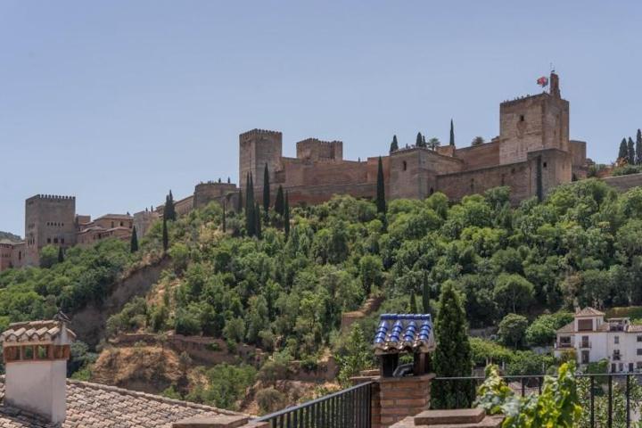 Casa en venta en Granada, Albaycin photo 0
