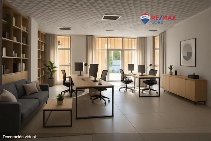 Local comercial en venta en Badajoz, Centro photo 0