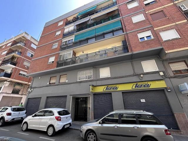 Apartamento en venta en Elda photo 0