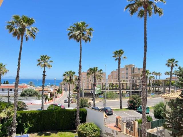 Apartamento en venta en Torrevieja, Torreblanca photo 0