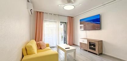 Apartamento en venta en Torrevieja photo 0