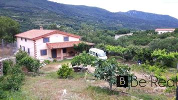 Adosada en venta en El Torno, Carretera del Torno, 10617 photo 0