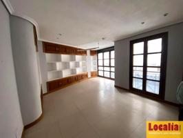 Local comercial en alquiler en Torrelavega, Calle Julián Ceballos, 39300 photo 0