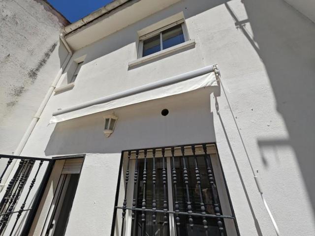 Chalet en venta en Hervás, Calle Pinajarro, 10700 photo 0