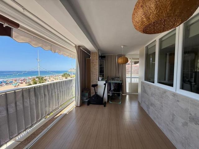 Apartamento en venta en Benidorm photo 0