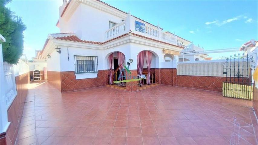 Adosada en venta en Matalascañas, Sector Aulaga photo 0