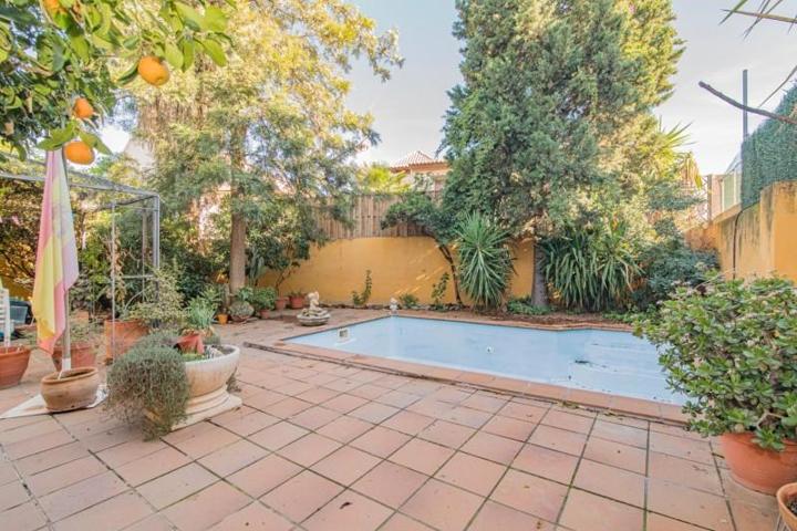 Chalet en venta en Ogíjares, Zona metropolitana photo 0