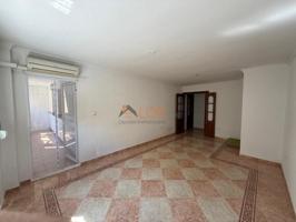 Piso en venta en Málaga photo 0