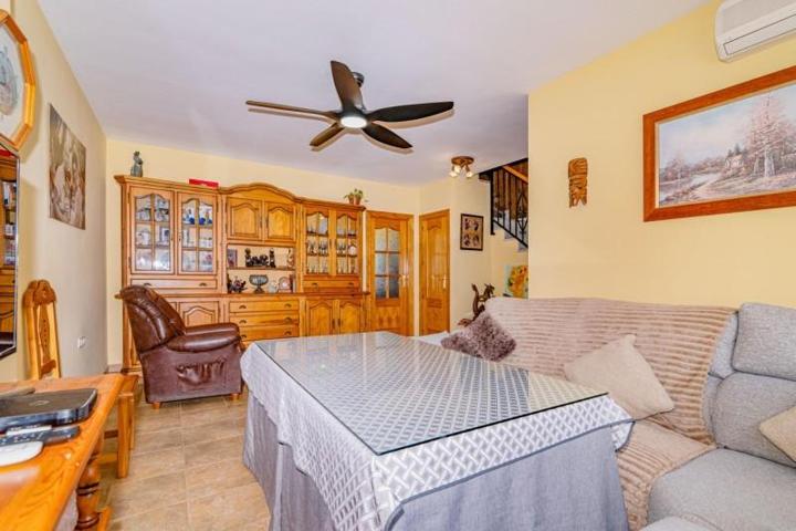 Casa en venta en Vegas del Genil, Belicena photo 0