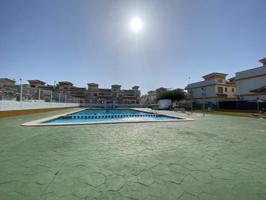 Adosada en venta en Torrevieja, La Siesta - El Salado - Torreta photo 0