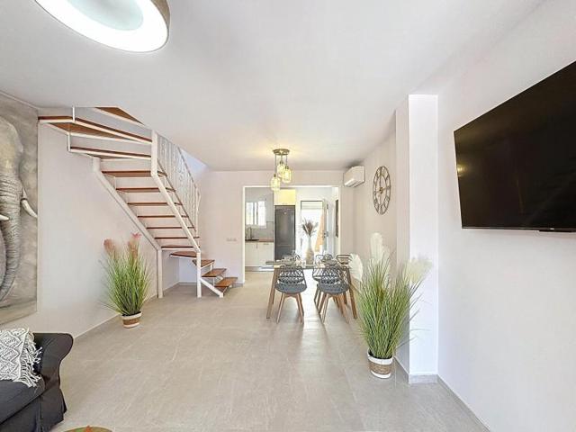 Apartamento en venta en Benitachell, Pueblo de la Paz photo 0