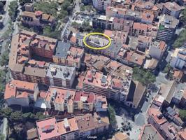 Local comercial en venta en Cambrils photo 0