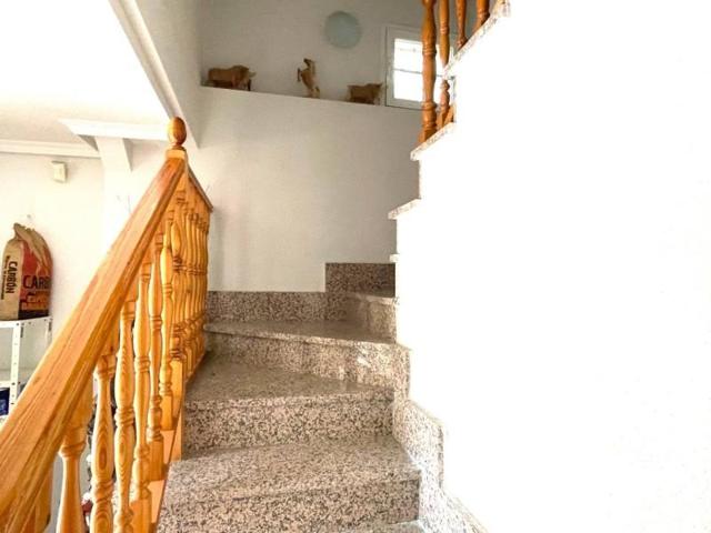 Chalet en venta en Seseña photo 0