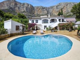 Chalet en venta en Jávea-Xàbia photo 0