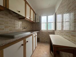 Apartamento en venta en Alicante, Carolinas bajas photo 0