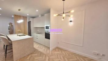 Planta baja en venta en Badalona, Centre photo 0