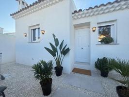 Bungalow en venta en Denia, Las Marinas (Km1 al Km 6) photo 0