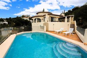Chalet en venta en El Rafol d'Almunia photo 0