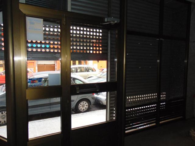 Local comercial en alquiler en Zaragoza, Calle de Reina Fabiola, 50008 photo 0