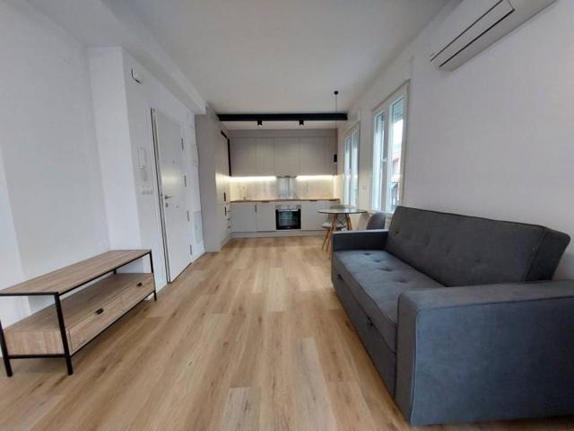Piso en alquiler en Alicante, Benalúa photo 0