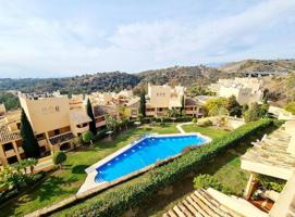Apartamento en alquiler en Marbella, Marbella Este - Elviria photo 0